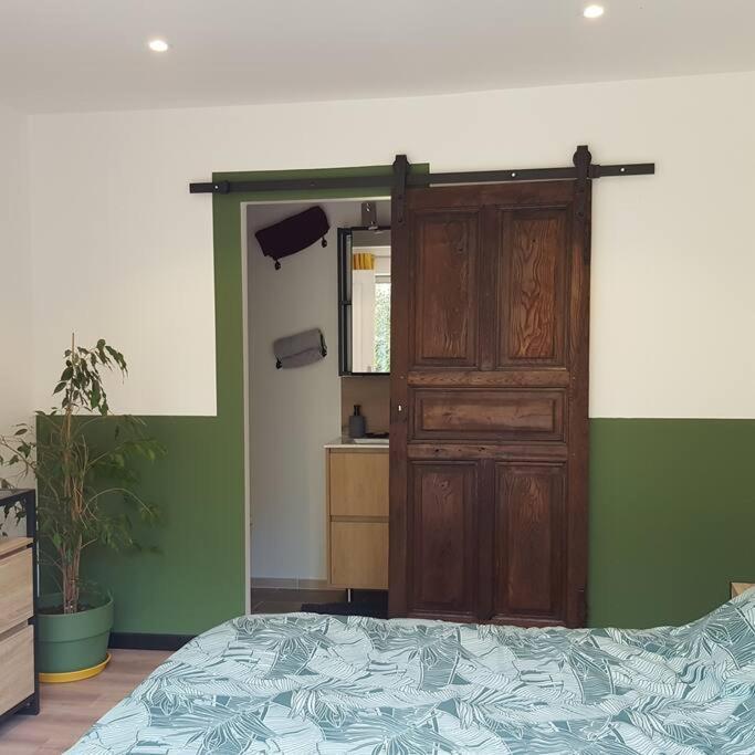 Appartement 2 Pieces Gravieres Εξωτερικό φωτογραφία